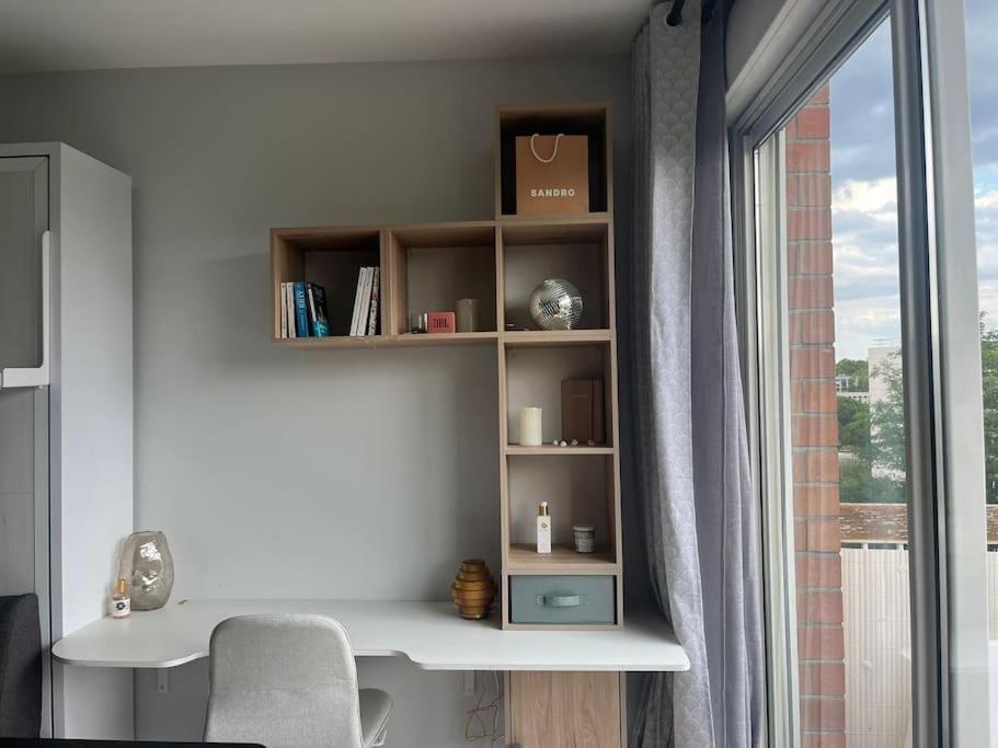 Le Studio - Parking & Balcon Тулуза Экстерьер фото